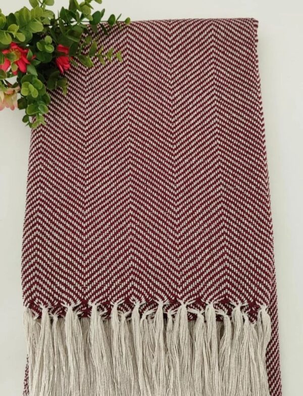 Manta decorativa chevron - Image 2